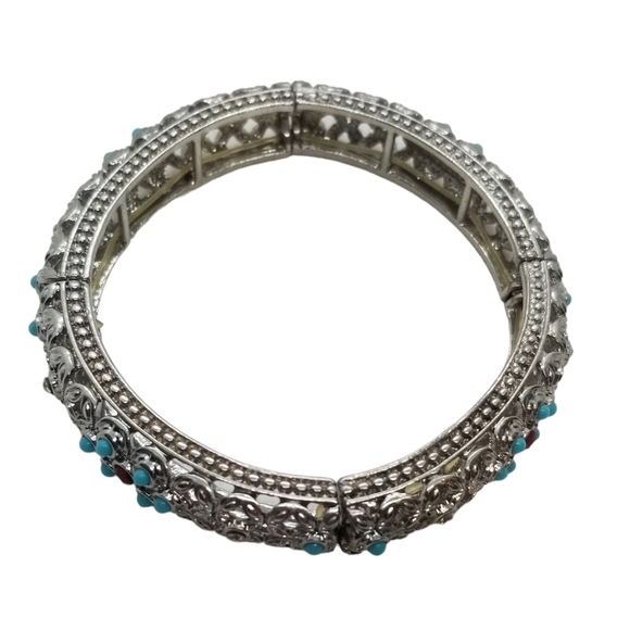 R J GRAZIANO VINTAGE SILVERTONED WITH FAUX TURQUOISE AND CORAL STRETCH BRACELET - Picture 5 of 6